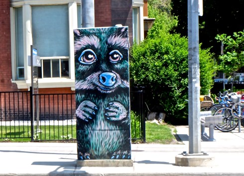 cute-graffiti-roncesvalles